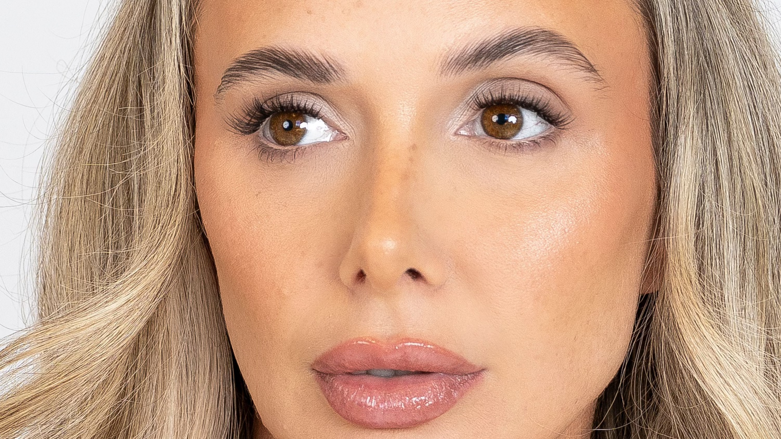 Old Money Lashes in a C curl